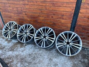Mercedes 5x112 r19 originál