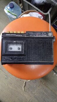 Radiomagnetofón