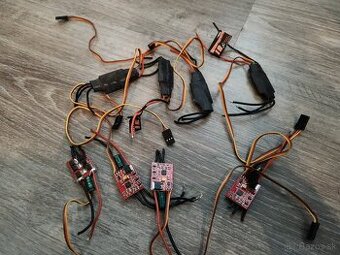 12A ESC kus 10e