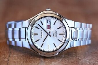 SEIKO TITANIUM JAPAN DOMESTIC MODEL  8F33-0030 - 1