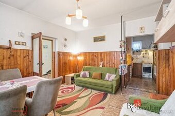 Predaj rodinného domu obec Veľká Maňa - 1