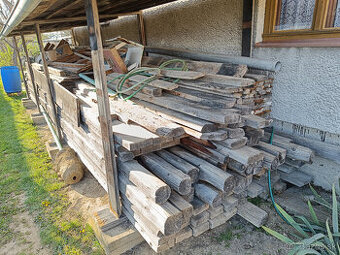 Predám drevené hranoly, laty, foršne
