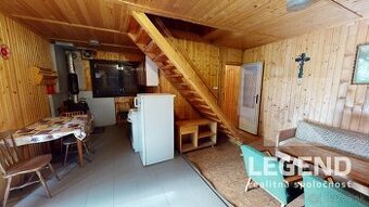 Rekreačná chata v Nesvadoch časť sady Hamušad, pozemok 310 m