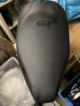 Predám sedadlo na BMW R18, orginálny, nový diel