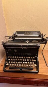 Pisaci steoj Naumann Ideal