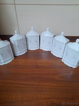 Porcelanve korenicky nove, Betnadotte