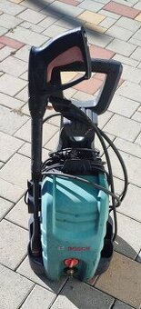 Tlakový čistič Bosch