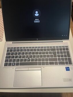 Paradný HP EliteBook 850 G8 i7 TOP STAV