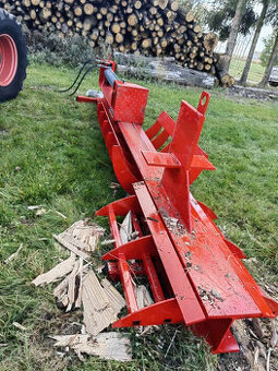 Ponúkam na predaj Štiepačku kmeňov na dĺžky 120 cm.