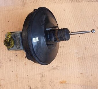 Posilnovač brzd octavia 1