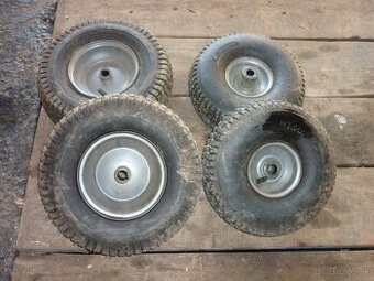 Kolesá na Minirider