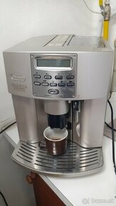 Automaticky kávovar Delonghi - 1