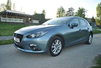 Mazda 3 1,5i  Skyactiv G100 ,Kúpená v SR,129 500km,1.Majiteľ