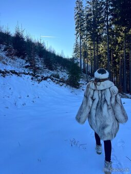 Kožuch zo striebornej lisky - 1