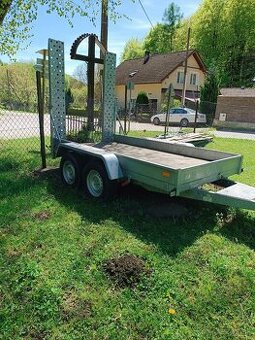 Prives nakladny specialny do 3500 kg