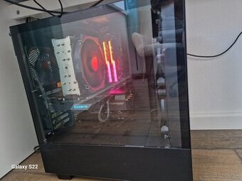 PC zostava komplet zo stolom