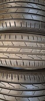 Predám 3ks pekné letné 195/65r15-91H Hankook