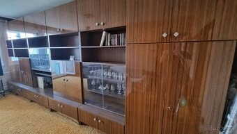 Darujem obyvaciu stenu