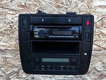 Stredový panel s rádiom Volkswagen Sharan/Seat Alhambra 7M