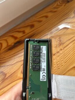 Predám 2x RAM Samsung 8GB DDR4 3200MHz