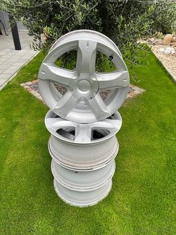 Elektróny R16 4x100