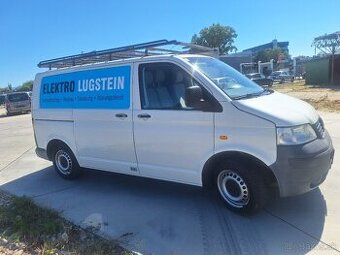 VW T5 1,9TDI 4 MIESTNE PRACOVNÉ AUTO
