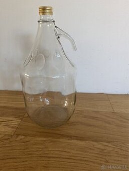 5 litrovy skleneny demizon