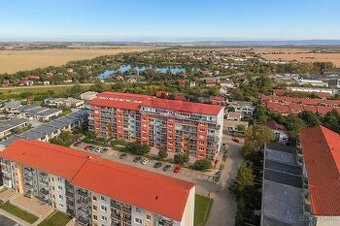 Na predaj 2-izbový byt s parkovacím miestom a loggiou v SC