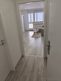 Prenájom  2 izbový byt