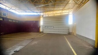 | komfortná skladová hala s parkovaním v areáli, Pod. Biskup