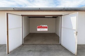 (19 m²) GARÁŽ NA SÍDLISKU ZÁPAD