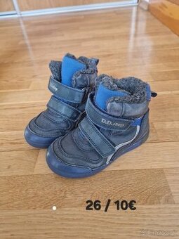 Chlapcenske cizmy 26,27