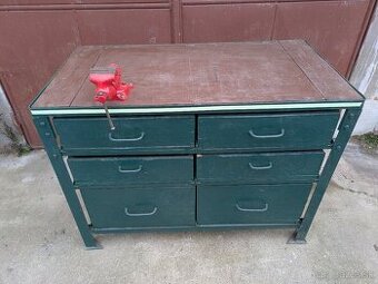 Pracovný dielenský stôl so zverákom York