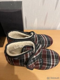 Dámske papuče kotníkové, veľ.42