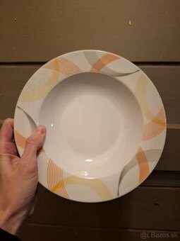 DARUJEM supravu tanierov