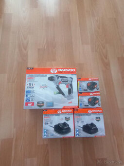 Predám absolútne nové,Aku vrt. Kladivo- 2x4AhBatéria