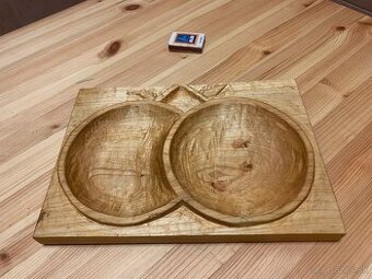 Predam rucne vyrezavanu dvojitu misu-drevo lipa - 1