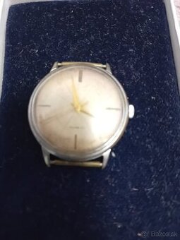 Hodinky funčne.