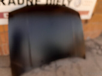 KAPOTA  VW GOLF 3 1H6823031A