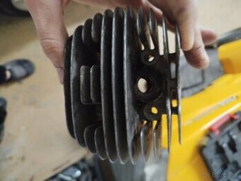 Predám hlavu valca jawa pionier