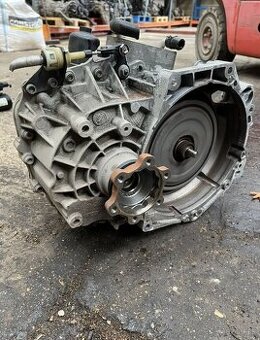Predám automatickú prevodovku 6-st. DQ 250 bez mechatroniky