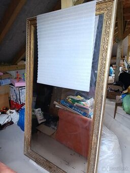 Monumentálne historické zrkadlo (19. storočie)