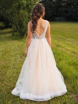 Predám svadobné šaty