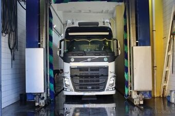 Práca v LKW autoumyvárke