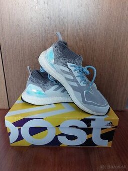 Adidas Ultra Boost Mid (č. 47 1/3)