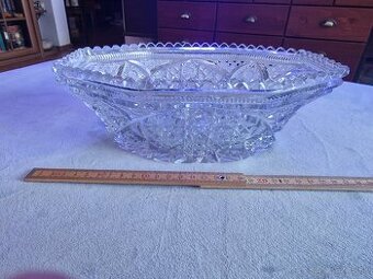 Veľká kryštáľová misa cca 26 x18 výška 9.5