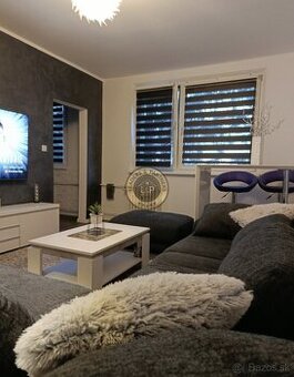 NA PREDAJ, zrekonštruovaný 2-izb. byt, BA IV