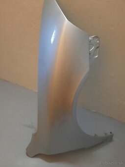 SKODA OCTAVIA 2.PREDNY BLATNIK  PRAVÝ.