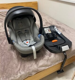 Autosedačka Cybex Aton 5 + isofix baza