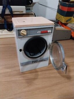 Piko mechanik pracka, sijaci stroj